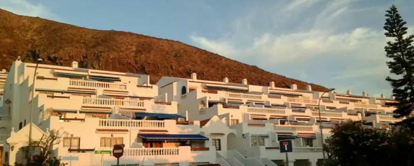 Porto Royale Apartment Los Cristianos  Exterior photo